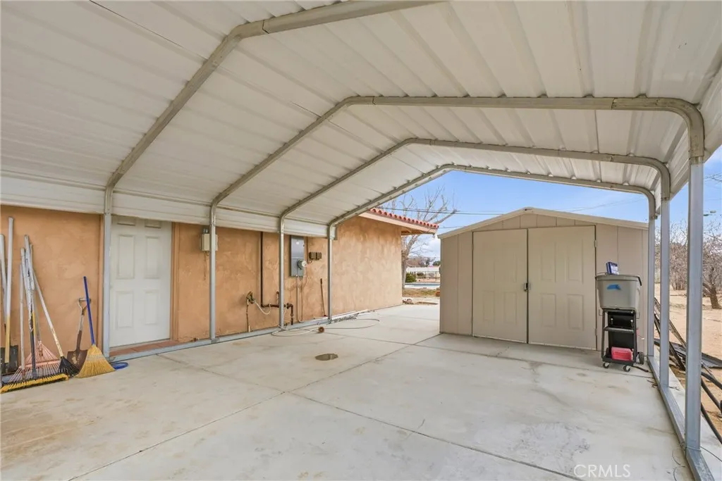 19629 Oneida, Apple Valley, California 92307 home-pic-30