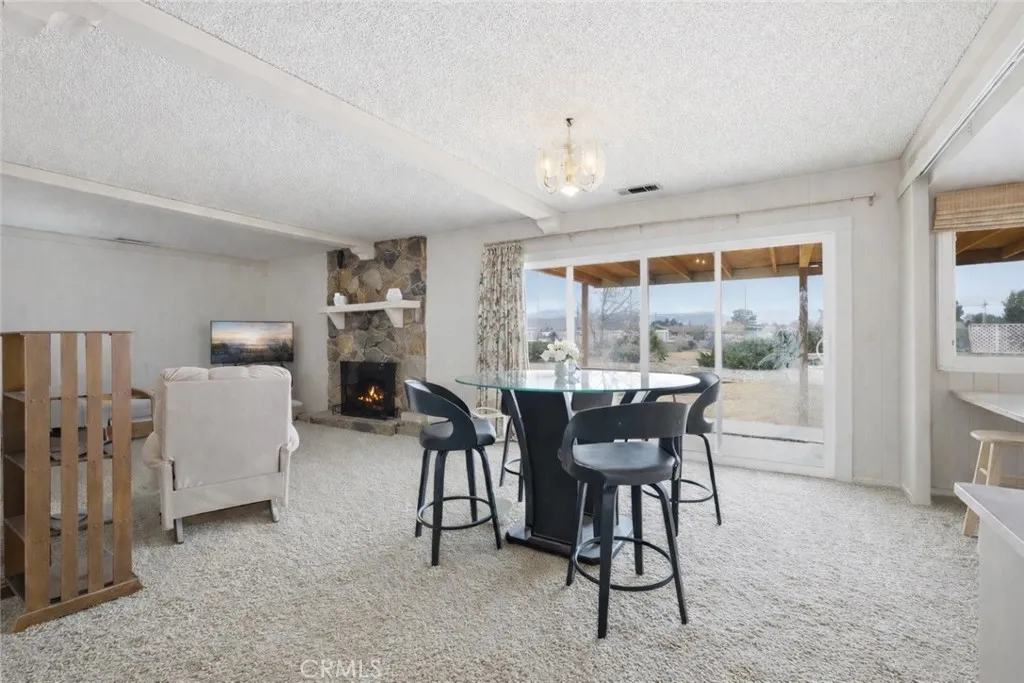19629 Oneida, Apple Valley, California 92307 home-pic-7