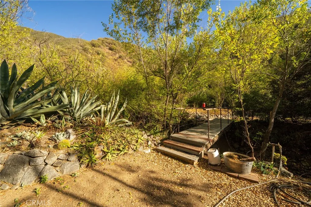 2800 N Mountain Avenue, Upland, California 91784 home-pic-14