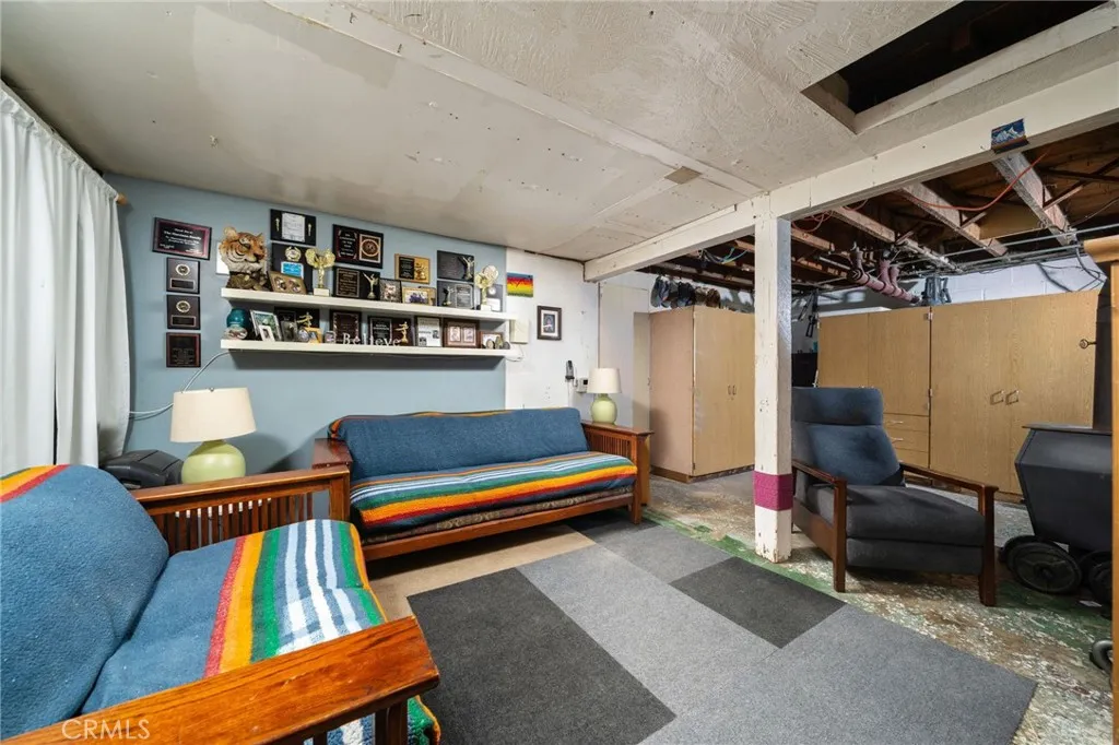 2800 N Mountain Avenue, Upland, California 91784 home-pic-7