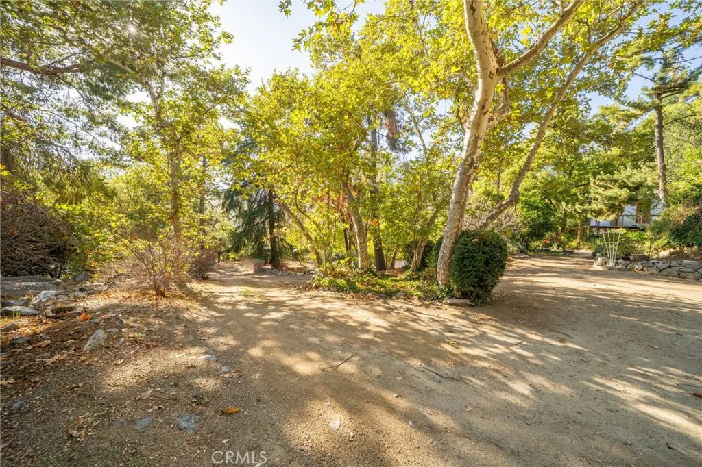 2800 N Mountain Avenue, Upland, California 91784 home-pic-12