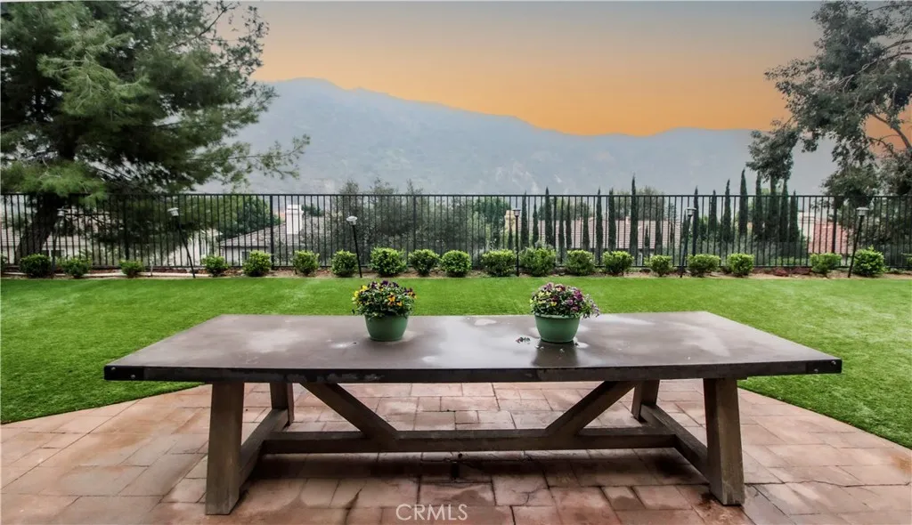 20 Moonridge Court, Azusa, California 91702 home-pic-41