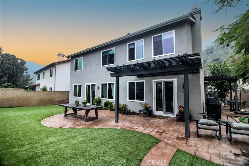 20 Moonridge Court, Azusa, California 91702 home-pic-32