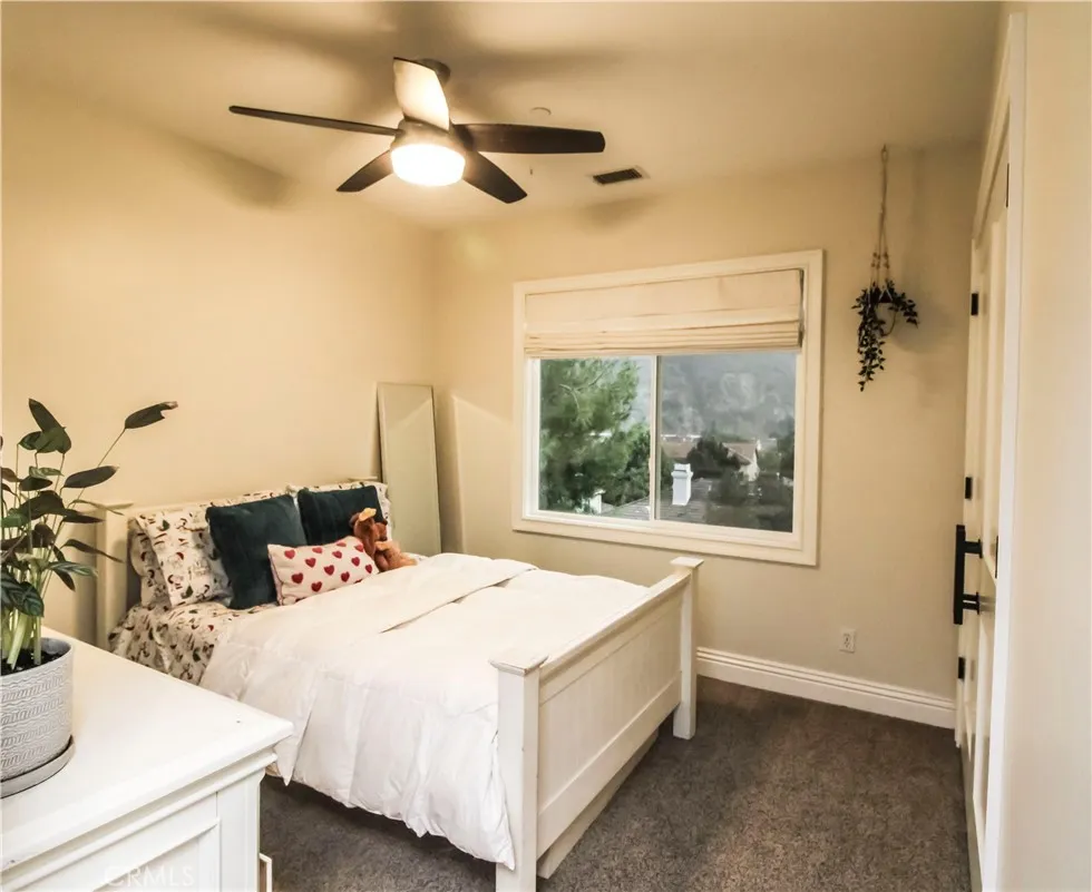 20 Moonridge Court, Azusa, California 91702 home-pic-25