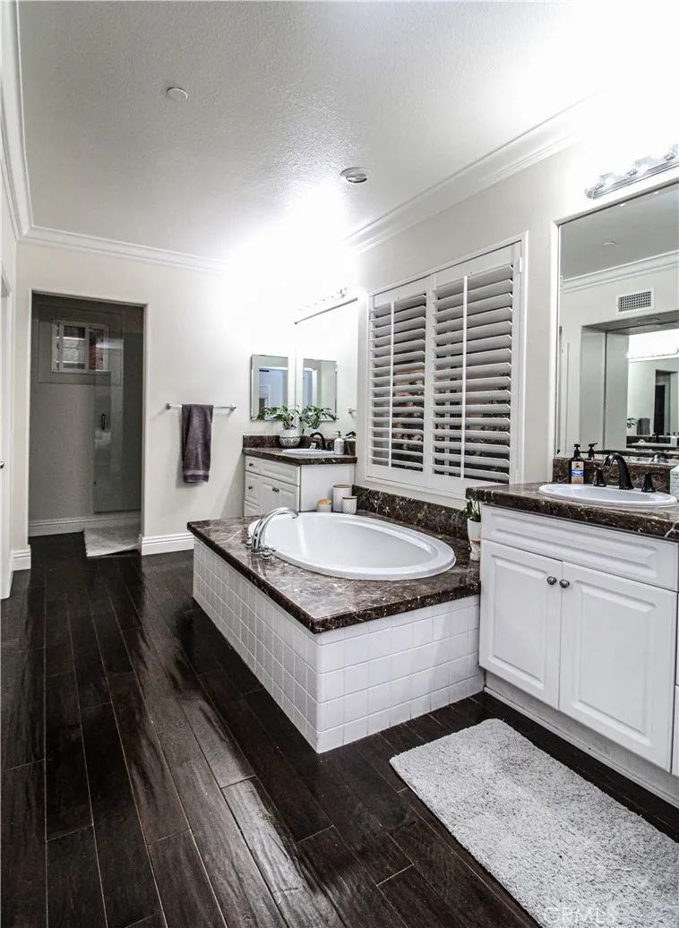 20 Moonridge Court, Azusa, California 91702 home-pic-26
