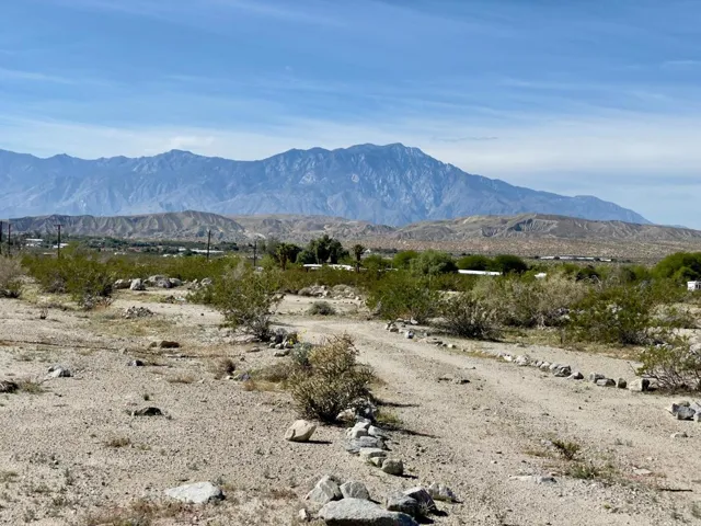 15 Beautiful Land Mtn View