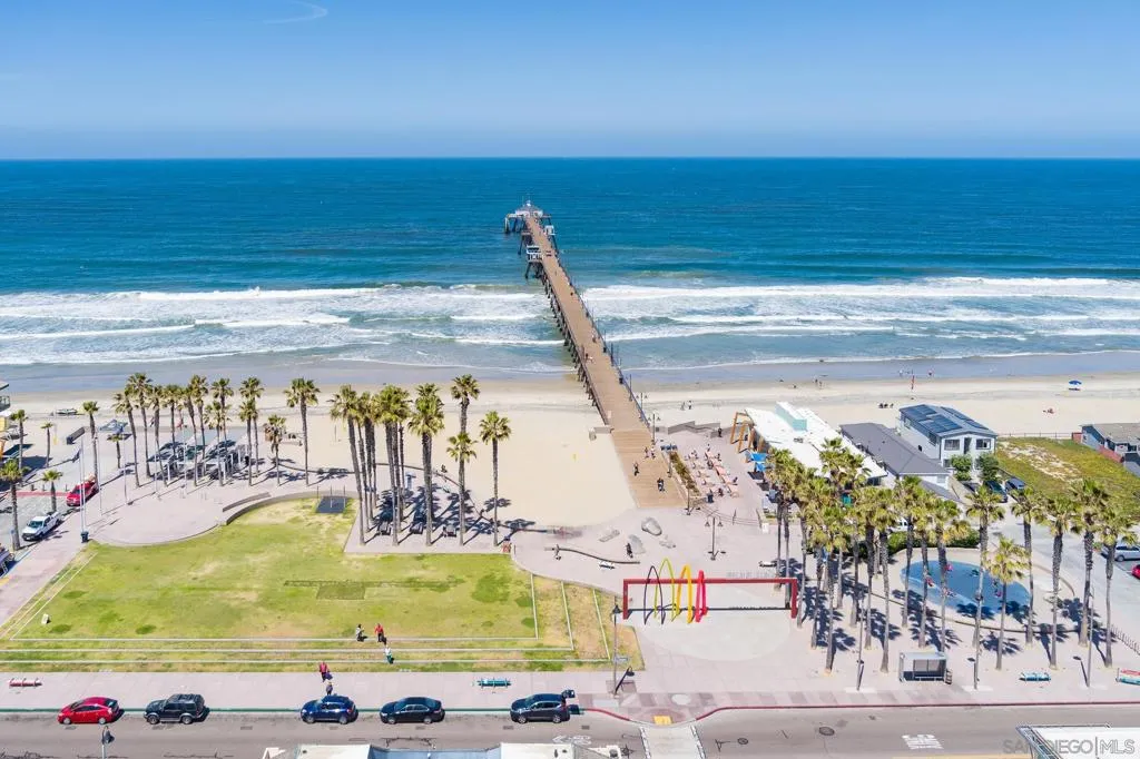 1442 Seacoast 7, Imperial Beach, California 91932 home-pic-49