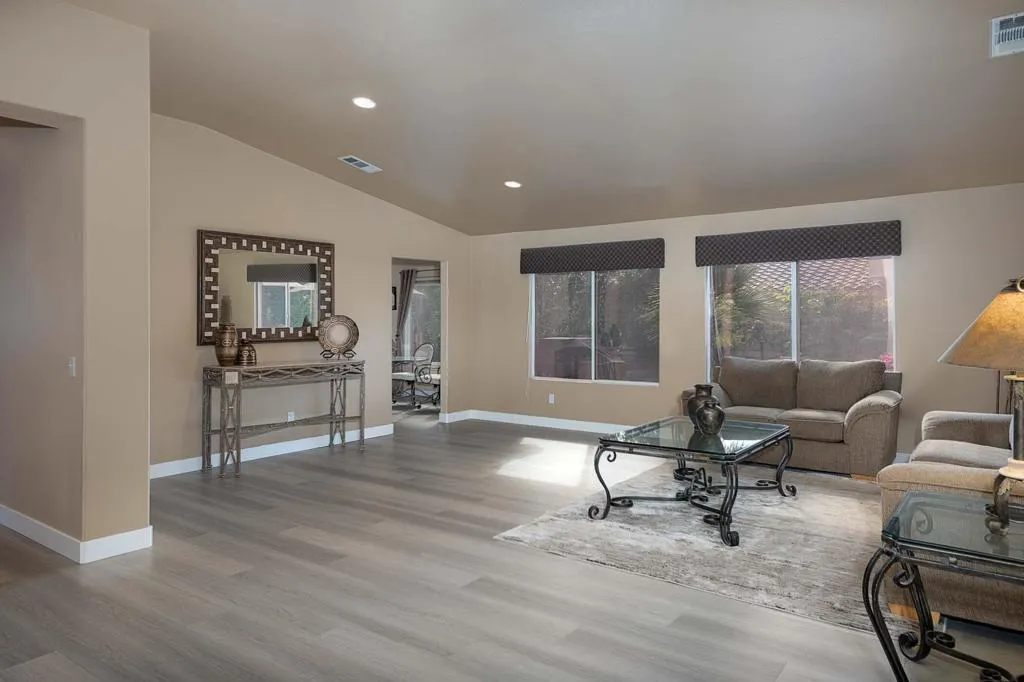 78955 Zenith Way, La Quinta, California 92253 home-pic-4