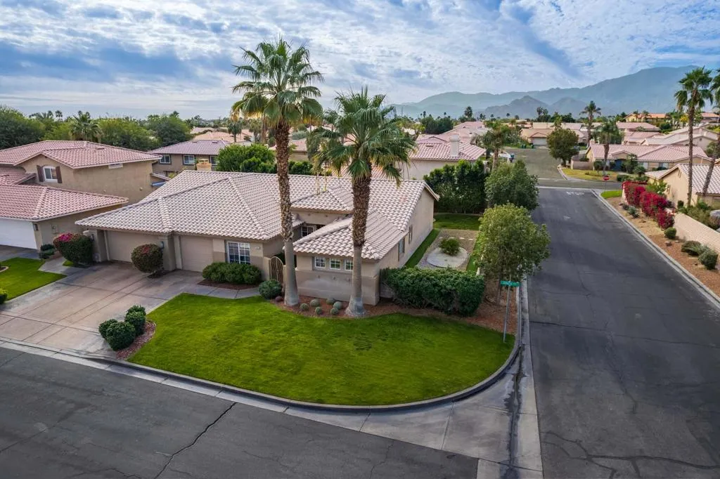 78955 Zenith Way, La Quinta, California 92253 home-pic-39