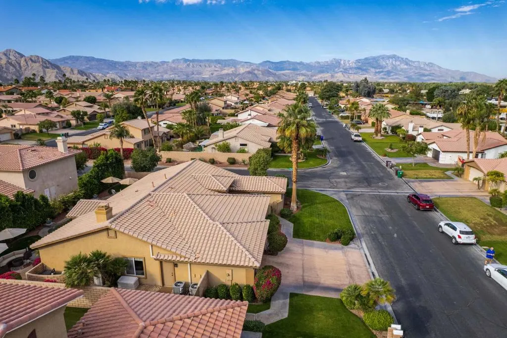 78955 Zenith Way, La Quinta, California 92253 home-pic-41