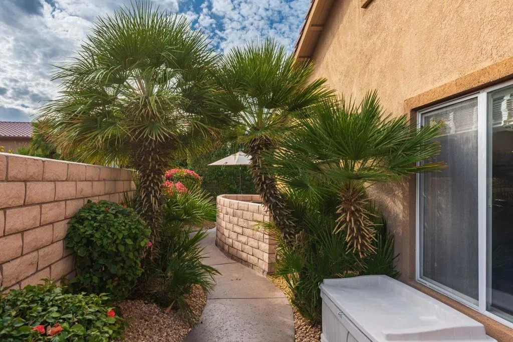 78955 Zenith Way, La Quinta, California 92253 home-pic-36