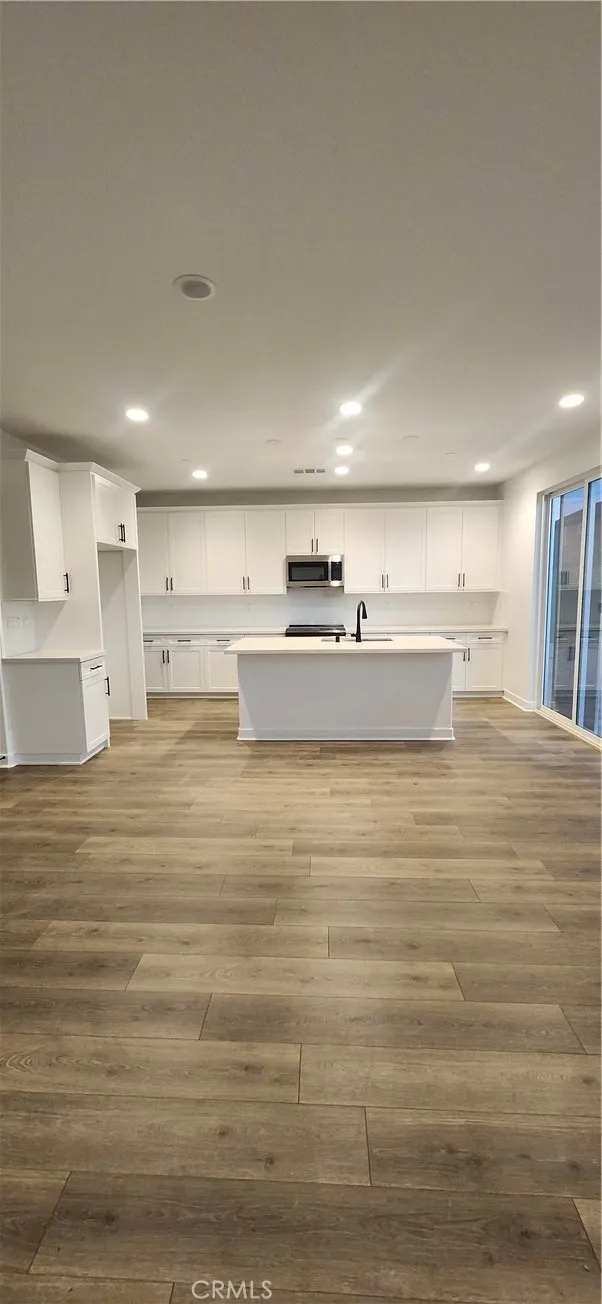 17465 Luray Street, Hesperia, California 92345 home-pic-5