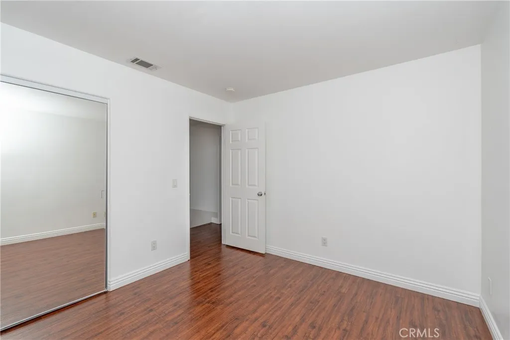 1888 Plaza Del Amo, Torrance, California 90501 home-pic-8