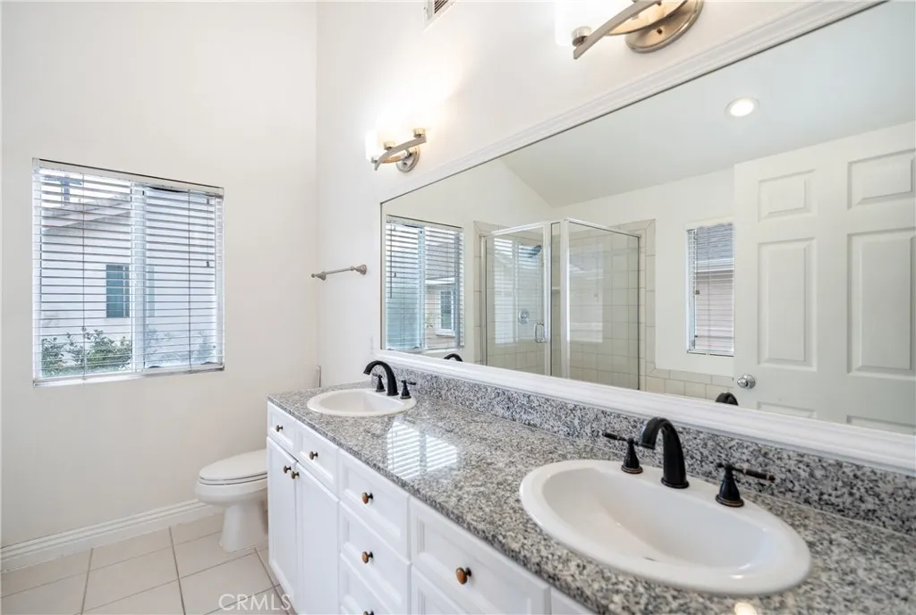 1888 Plaza Del Amo, Torrance, California 90501 home-pic-20