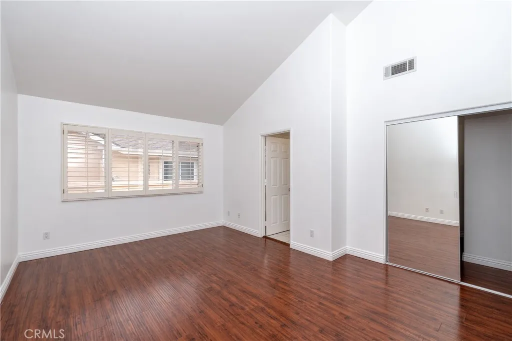 1888 Plaza Del Amo, Torrance, California 90501 home-pic-18