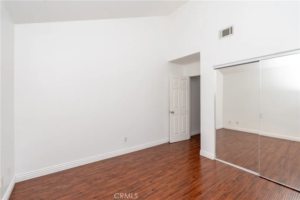1888 Plaza Del Amo, Torrance, California 90501 home-pic-16