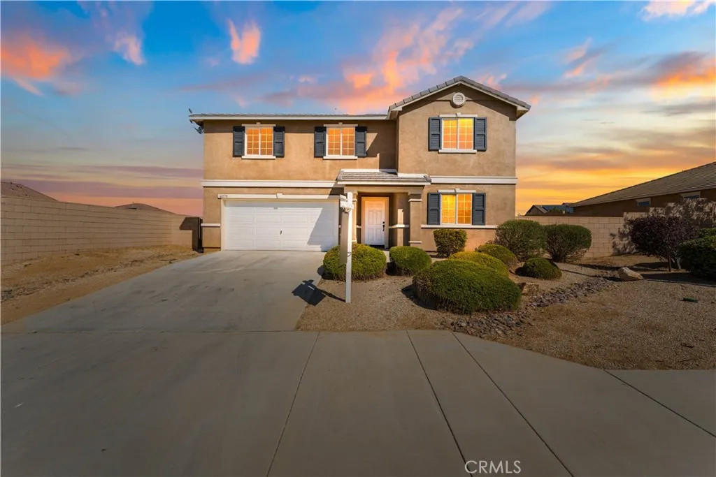 42570 72nd Street W, Lancaster, California 93536 home-pic-1