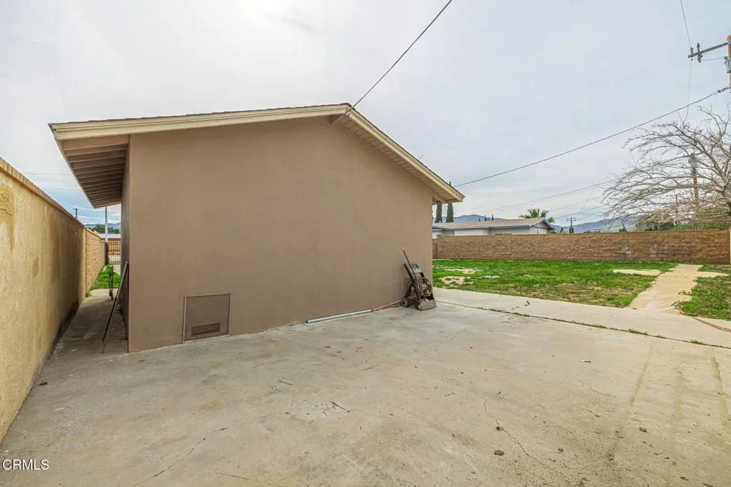 39047 Juniper Tree Road, Palmdale, California 93551 home-pic-38