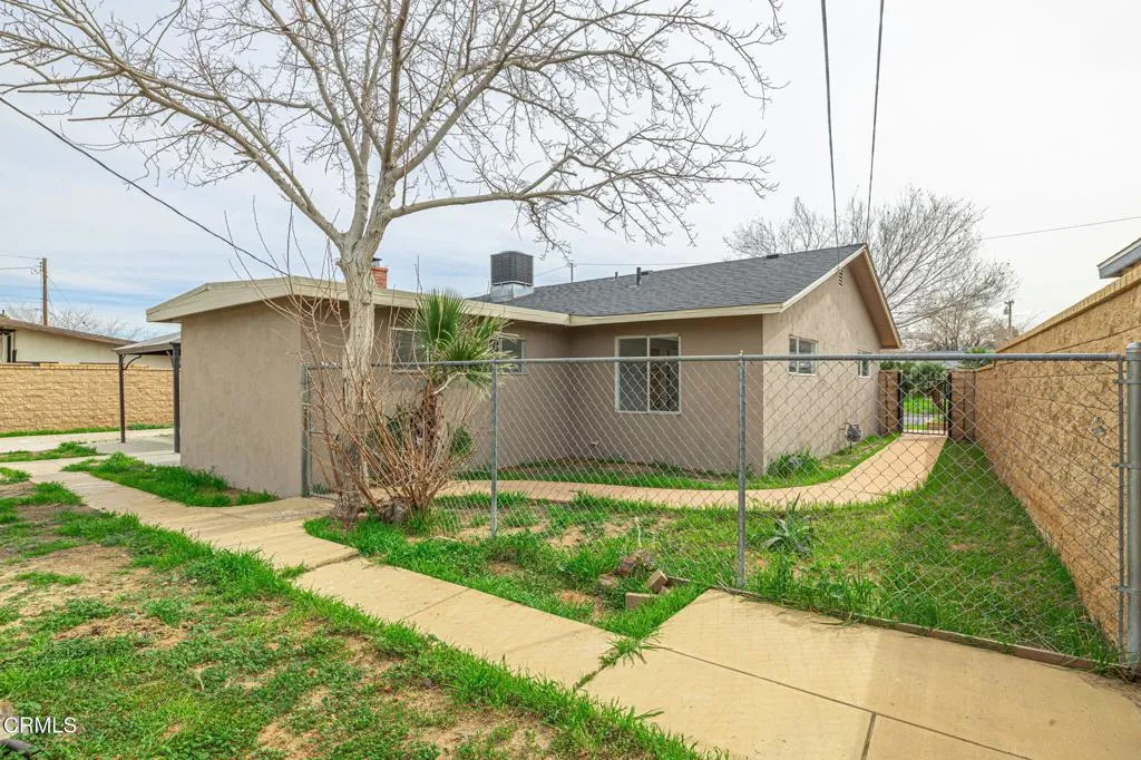 39047 Juniper Tree Road, Palmdale, California 93551 home-pic-42