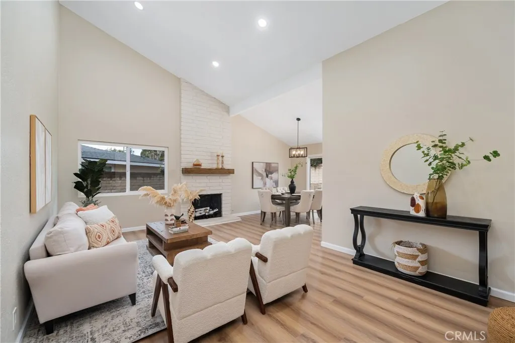 3920 San Marcos Place, Fullerton, California 92835 home-pic-13