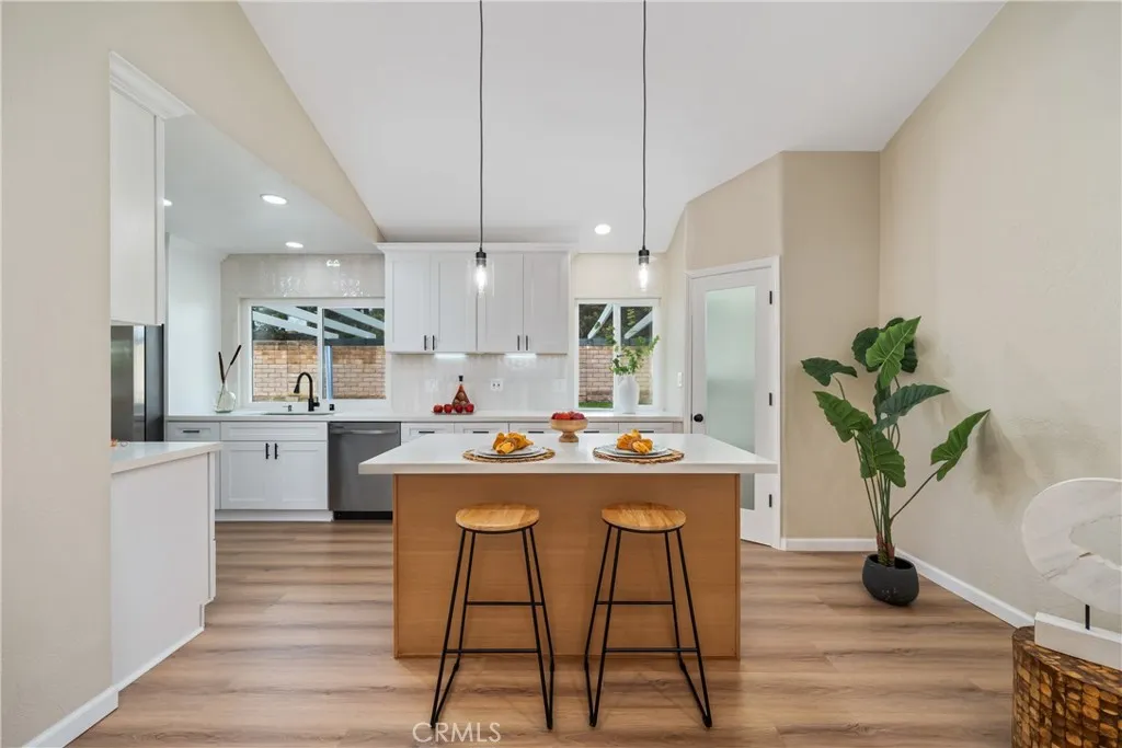 3920 San Marcos Place, Fullerton, California 92835 home-pic-5