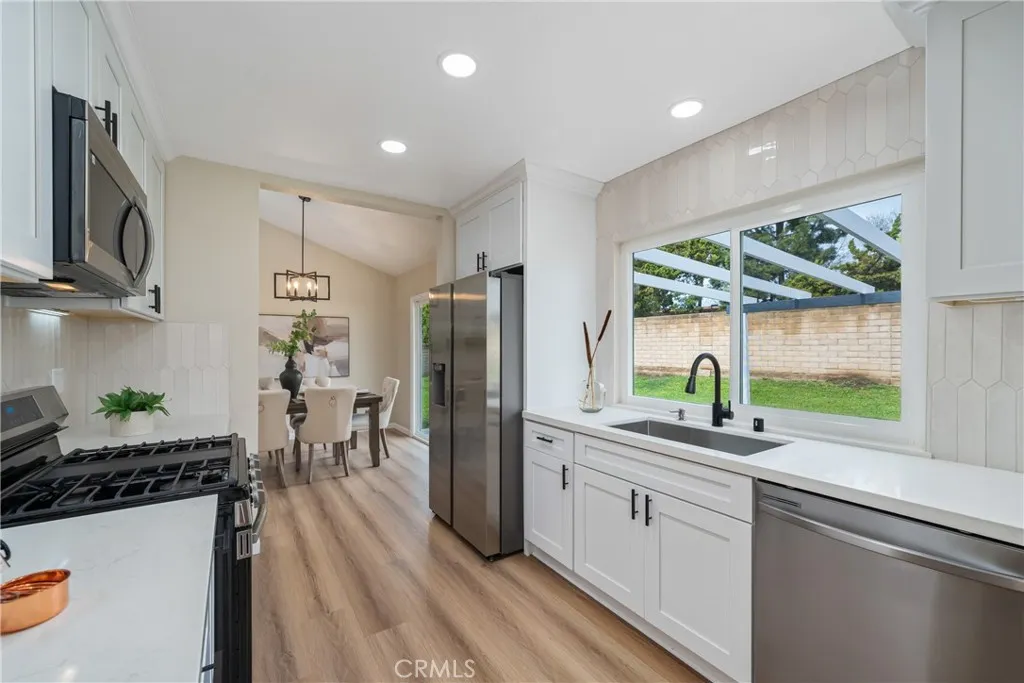 3920 San Marcos Place, Fullerton, California 92835 home-pic-9