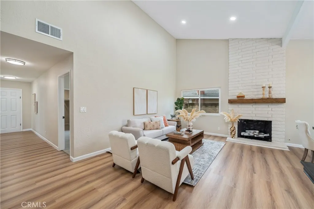 3920 San Marcos Place, Fullerton, California 92835 home-pic-14