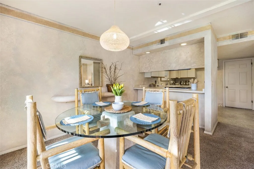 2221 King Court 12, San Luis Obispo, California 93401 home-pic-6