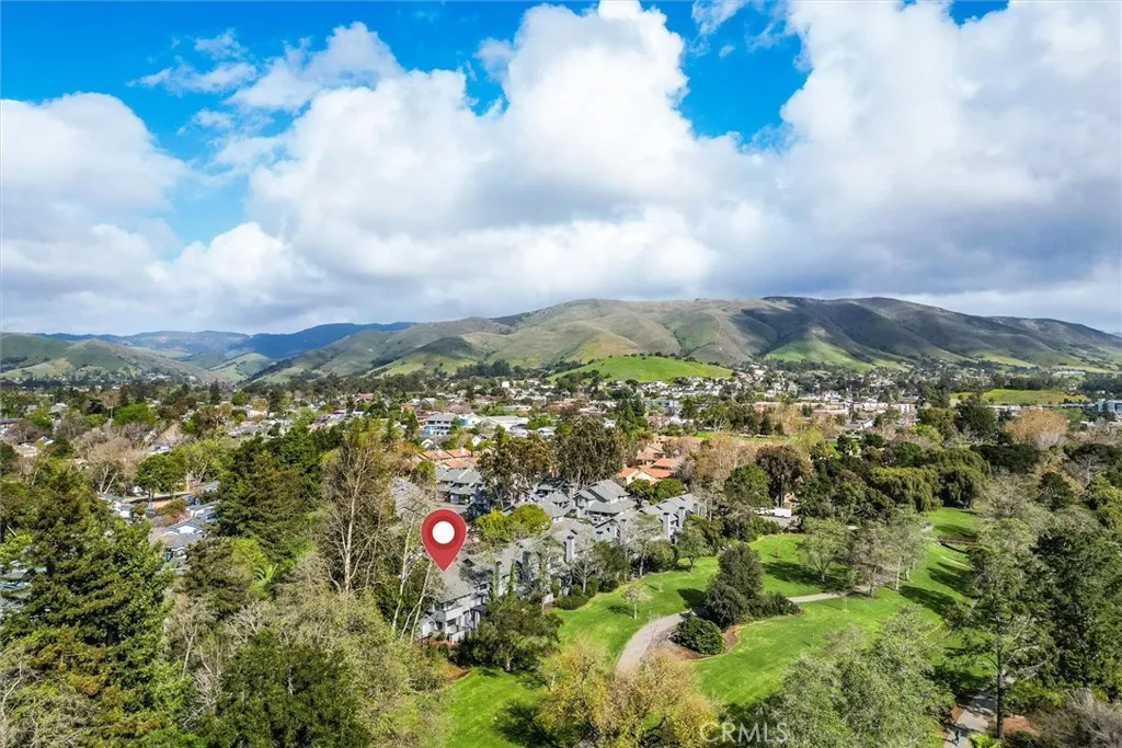 2221 King Court 12, San Luis Obispo, California 93401 home-pic-28