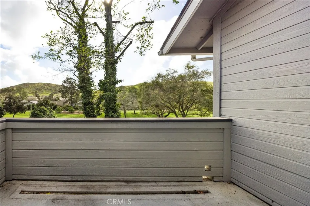 2221 King Court 12, San Luis Obispo, California 93401 home-pic-24