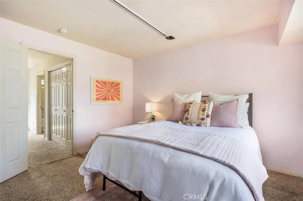 2221 King Court 12, San Luis Obispo, California 93401 home-pic-16