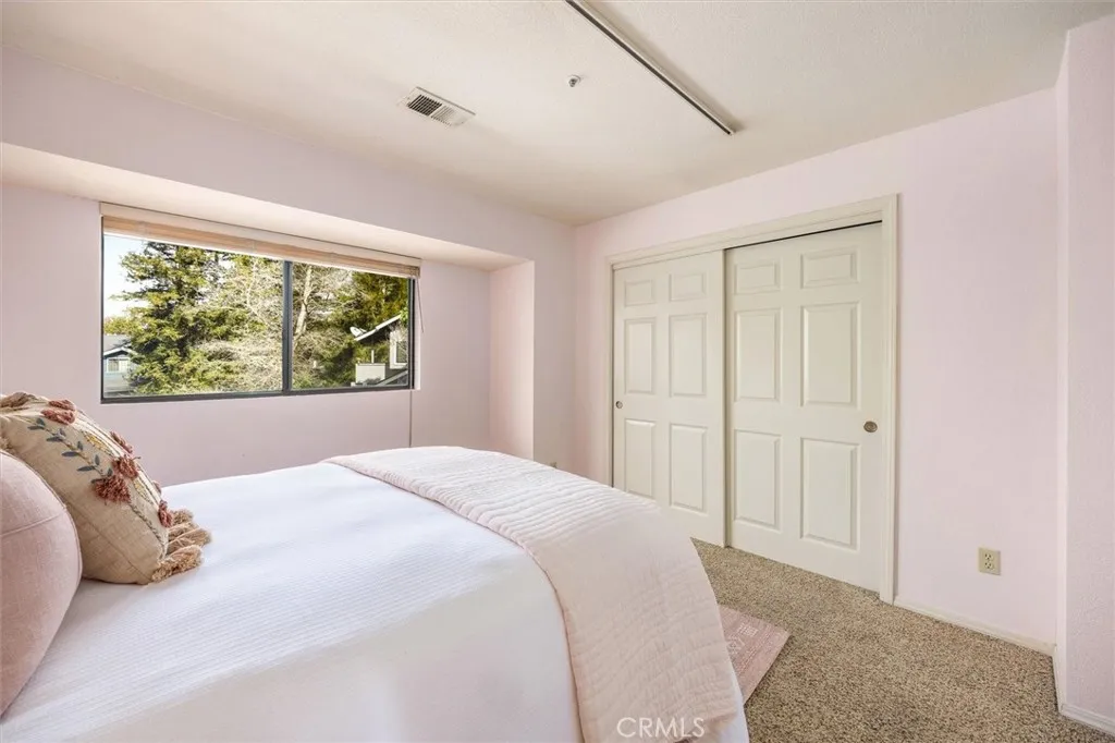 2221 King Court 12, San Luis Obispo, California 93401 home-pic-17