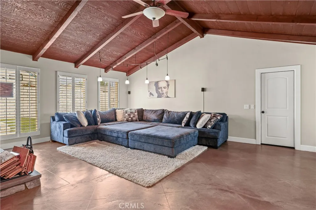 366 Smoke Ridge, Calimesa, California 92320 home-pic-43