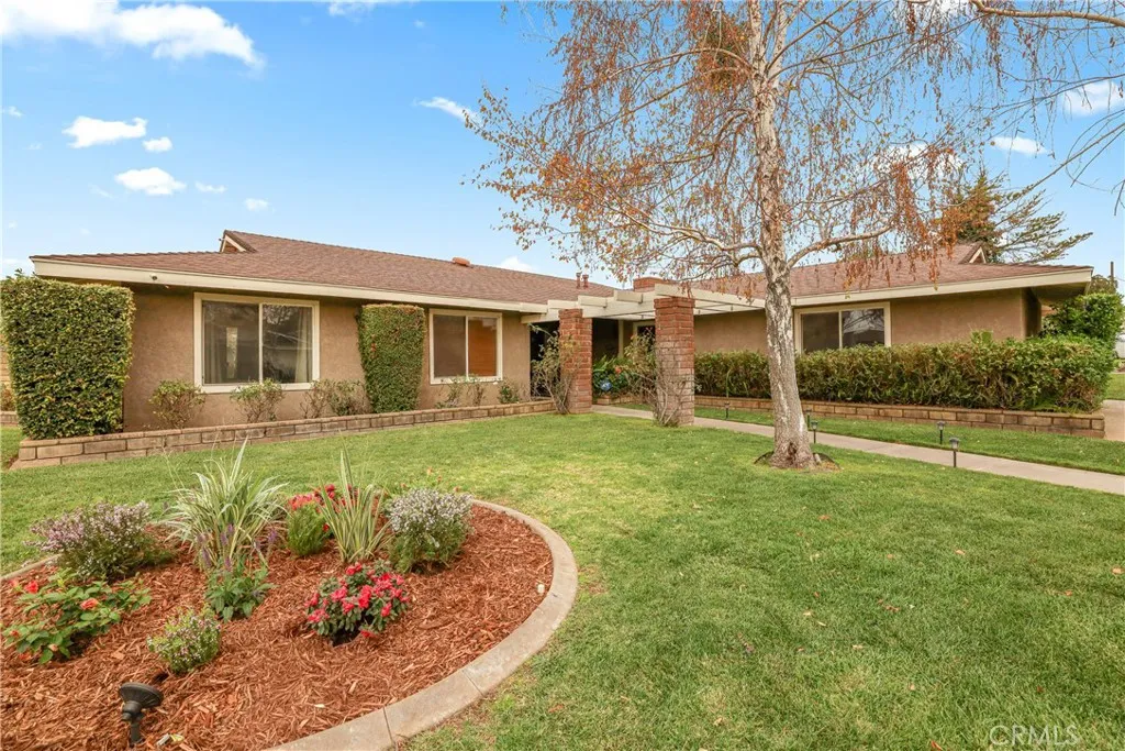 366 Smoke Ridge, Calimesa, California 92320 home-pic-1