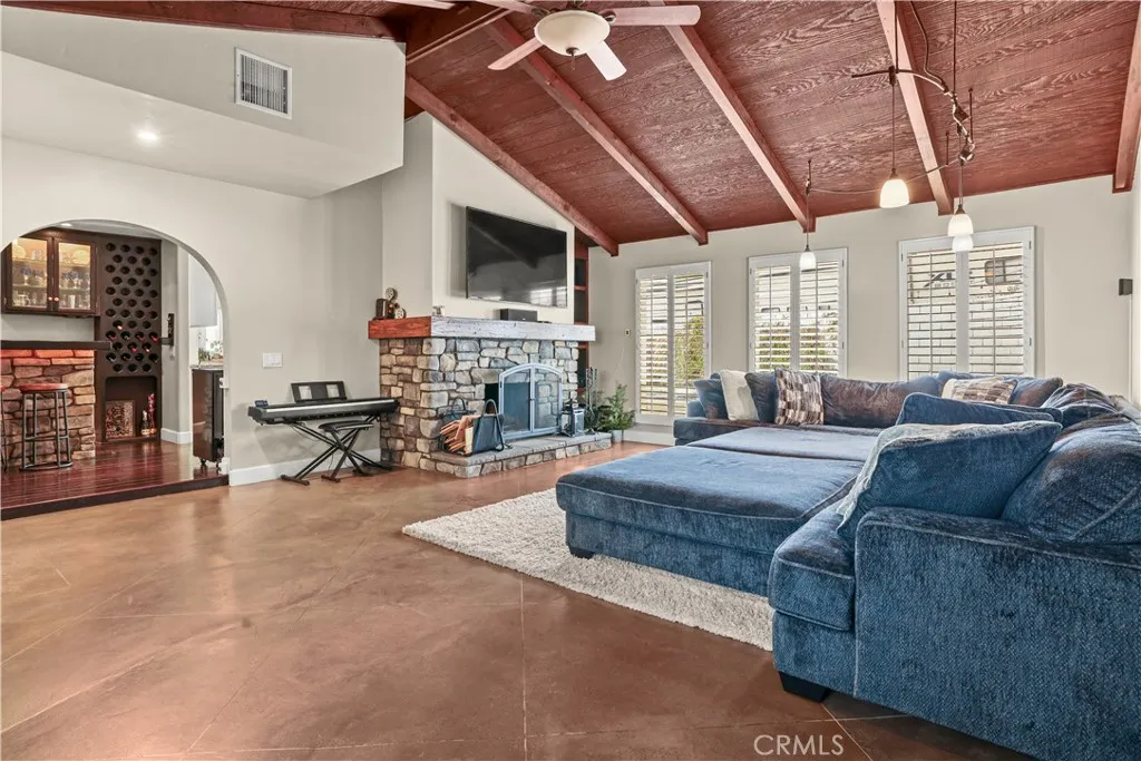 366 Smoke Ridge, Calimesa, California 92320 home-pic-44