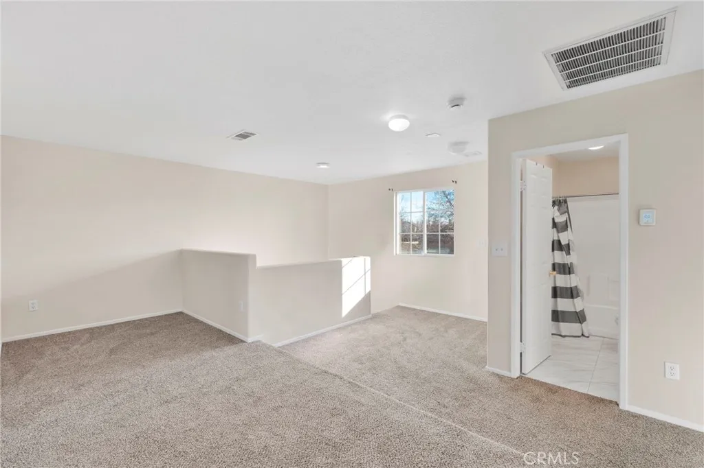 14106 Gray, Victorville, California 92394 home-pic-10