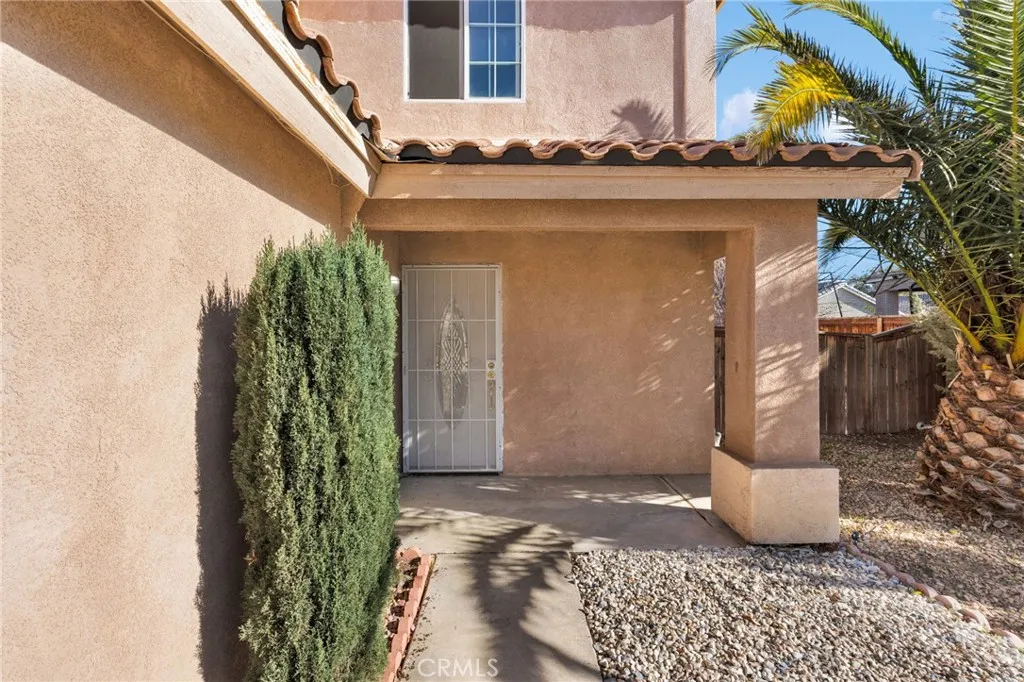 14106 Gray, Victorville, California 92394 home-pic-4
