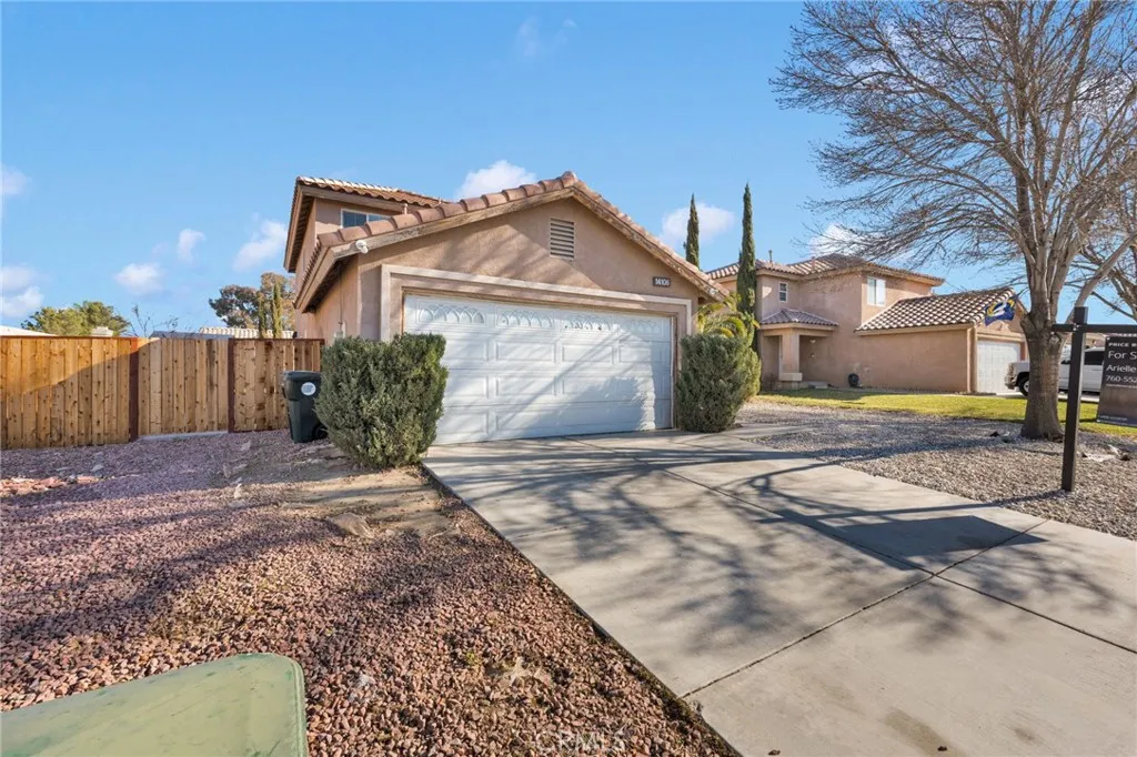 14106 Gray, Victorville, California 92394 home-pic-3