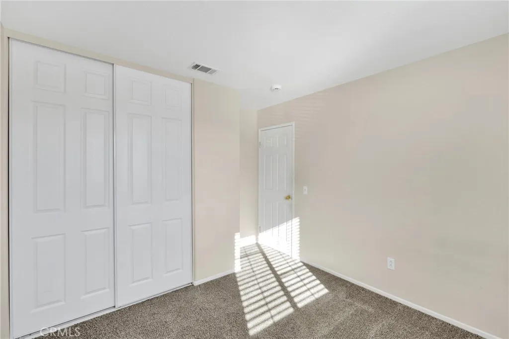 14106 Gray, Victorville, California 92394 home-pic-7