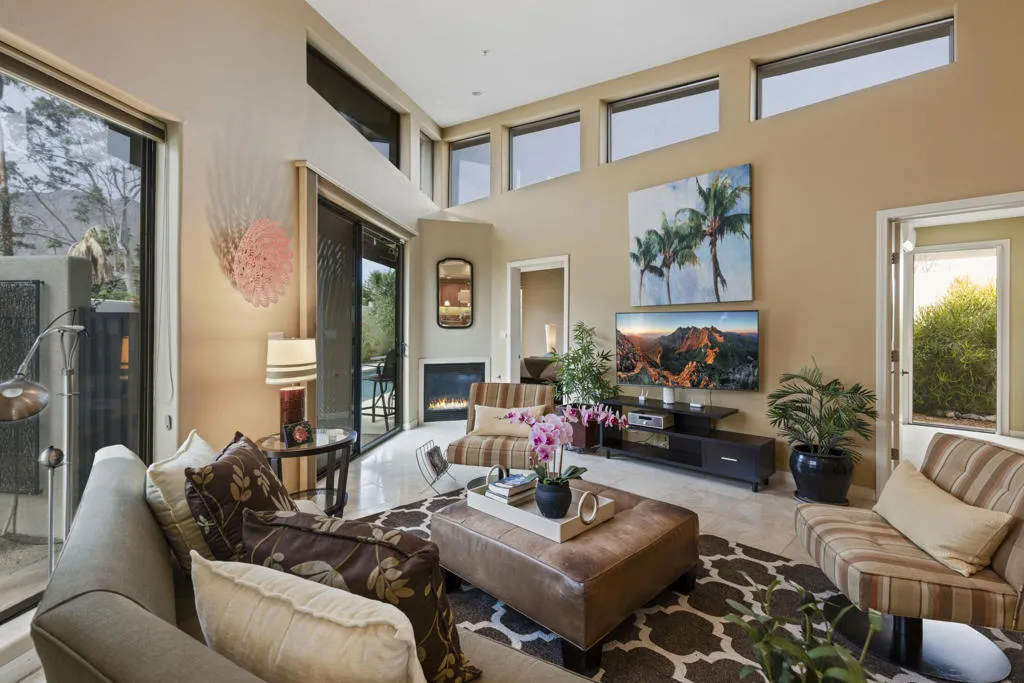 2786 N Junipero Avenue, Palm Springs, California 92262 home-pic-2