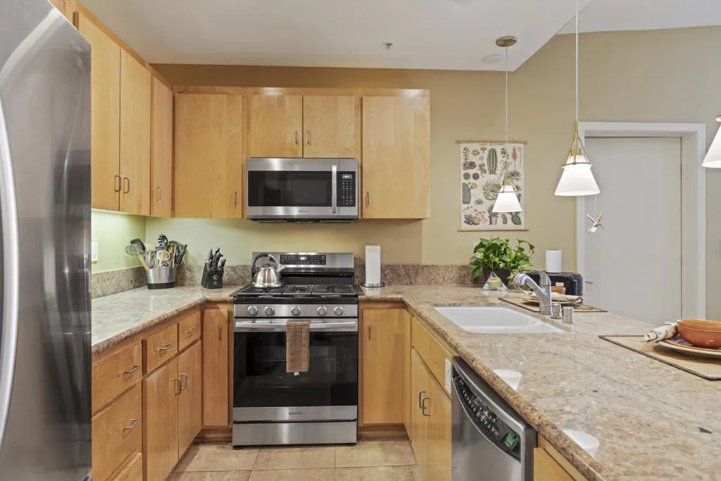2786 N Junipero Avenue, Palm Springs, California 92262 home-pic-12