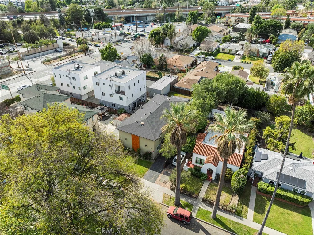 5619 Irvine Avenue, North Hollywood, California 91601 home-pic-14