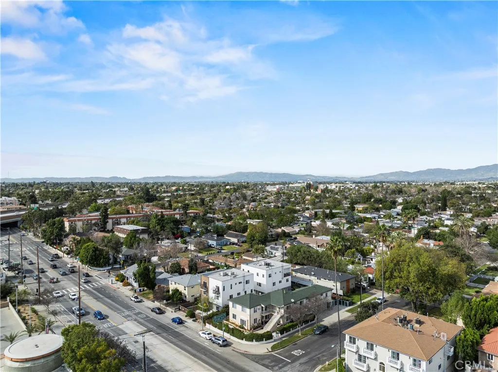5619 Irvine Avenue, North Hollywood, California 91601 home-pic-23