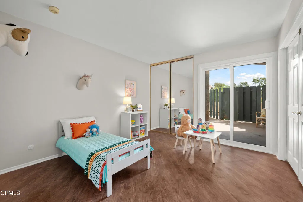 4499 Via Marisol  home-pic-18