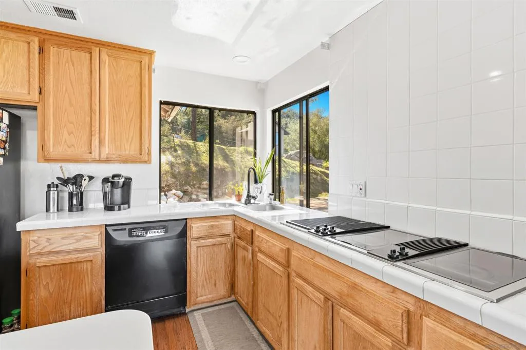 16483 Highway 67, Ramona, California 92065 home-pic-12