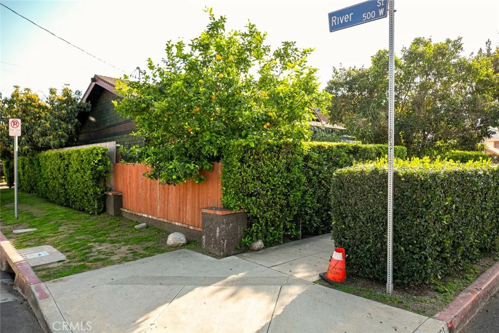 514 W River Street, Los Angeles, California 90065 home-pic-7