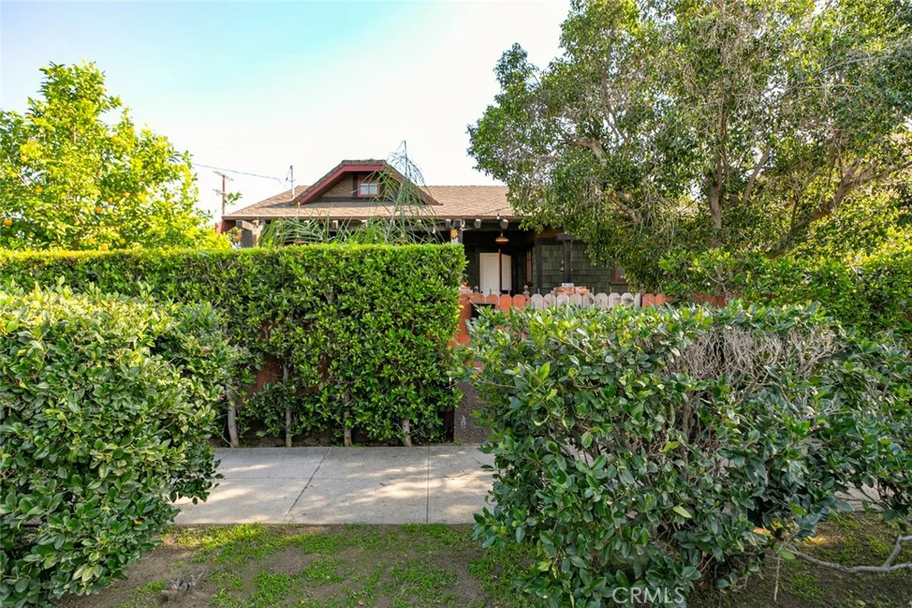 514 W River Street, Los Angeles, California 90065 home-pic-6