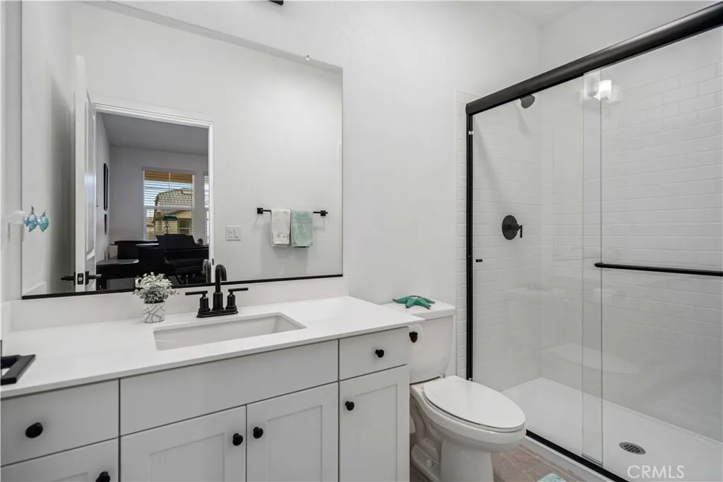 8812 W Dale Drive, Lancaster, California 93536 home-pic-31