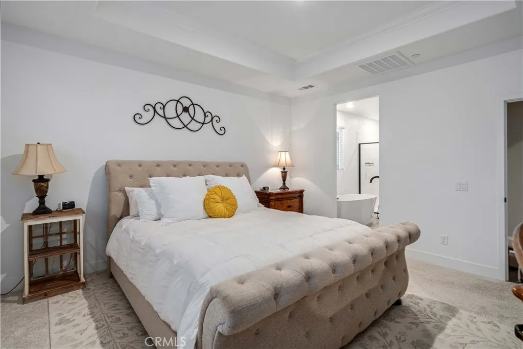 8812 W Dale Drive, Lancaster, California 93536 home-pic-21