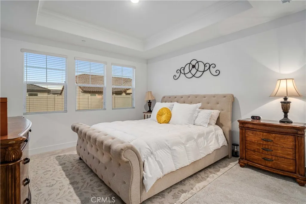 8812 W Dale Drive, Lancaster, California 93536 home-pic-19